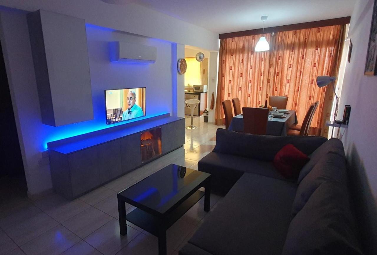 Vasilas Holiday Apartment #2 Larnaca Luaran gambar